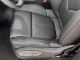 Porsche Macan T AWD 2026