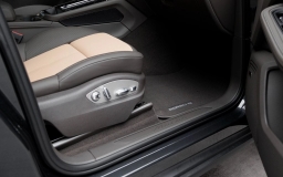 Porsche Macan T AWD 2026