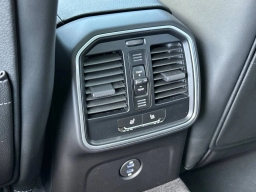 Porsche Macan T AWD 2026