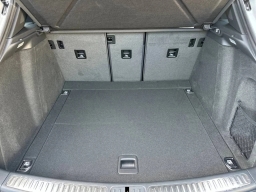 Porsche Macan T AWD 2026