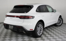 Porsche Macan T AWD 2026