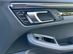 Porsche Macan T AWD 2026