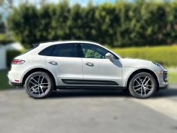 Porsche Macan T AWD 2026