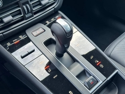 Porsche Macan T AWD 2026