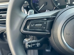 Porsche Macan T AWD 2026