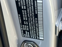 Porsche Macan T AWD 2026