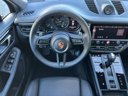 Porsche Macan T AWD 2026