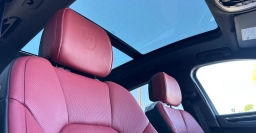 Porsche Macan Base AWD 2026