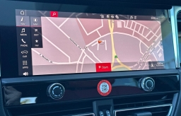 Porsche Macan Base AWD 2026