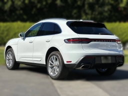 Porsche Macan T AWD 2026