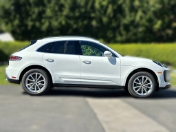 Porsche Macan T AWD 2026