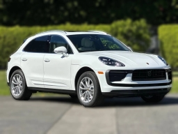 Porsche Macan T AWD 2026