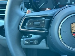 Porsche Macan T AWD 2026