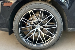 Porsche Macan Base AWD 2026