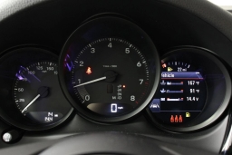 Porsche Macan Base AWD 2026