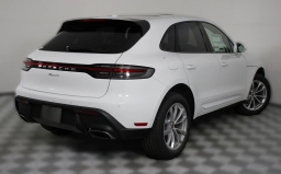 Porsche Macan T AWD 2026