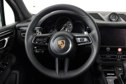 Porsche Macan T AWD 2026