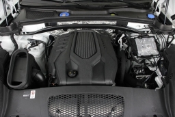 Porsche Macan T AWD 2026