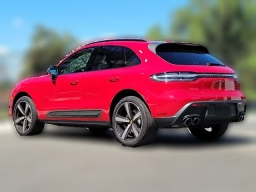 Porsche Macan T AWD 2025