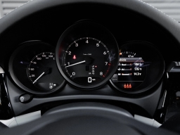 Porsche Macan T AWD 2025