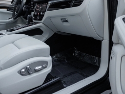 Porsche Macan T AWD 2025