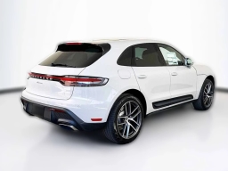 Porsche Macan T AWD 2026