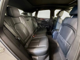 Porsche Macan T AWD 2026