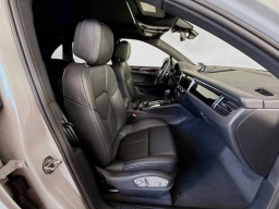 Porsche Macan T AWD 2026