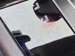 Porsche Macan T AWD 2026