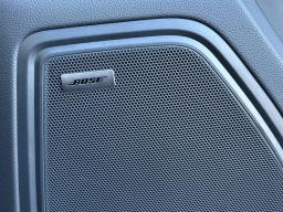 Porsche Macan T AWD 2026