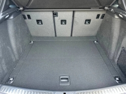 Porsche Macan T AWD 2026