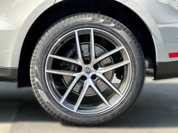 Porsche Macan T AWD 2026