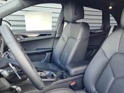 Porsche Macan T AWD 2026