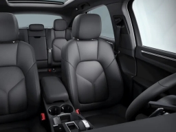 Porsche Macan T AWD 2026