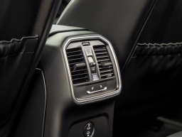 Porsche Macan T AWD 2026