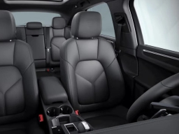 Porsche Macan T AWD 2026