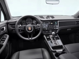 Porsche Macan T AWD 2026