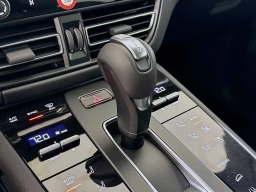 Porsche Macan T AWD 2025