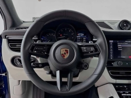 Porsche Macan T AWD 2026