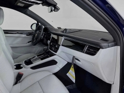 Porsche Macan T AWD 2026