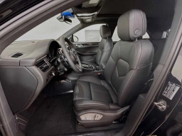 Porsche Macan T AWD 2026