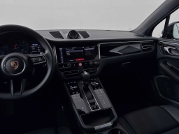 Porsche Macan T AWD 2026