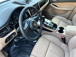 Porsche Macan T AWD 2026