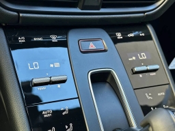 Porsche Macan T AWD 2026