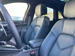 Porsche Macan T AWD 2026