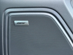 Porsche Macan T AWD 2026