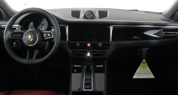 Porsche Macan T AWD 2026