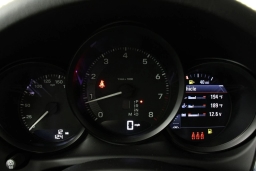 Porsche Macan T AWD 2026