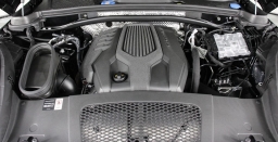 Porsche Macan T AWD 2026