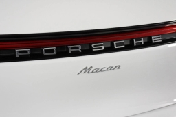 Porsche Macan T AWD 2026